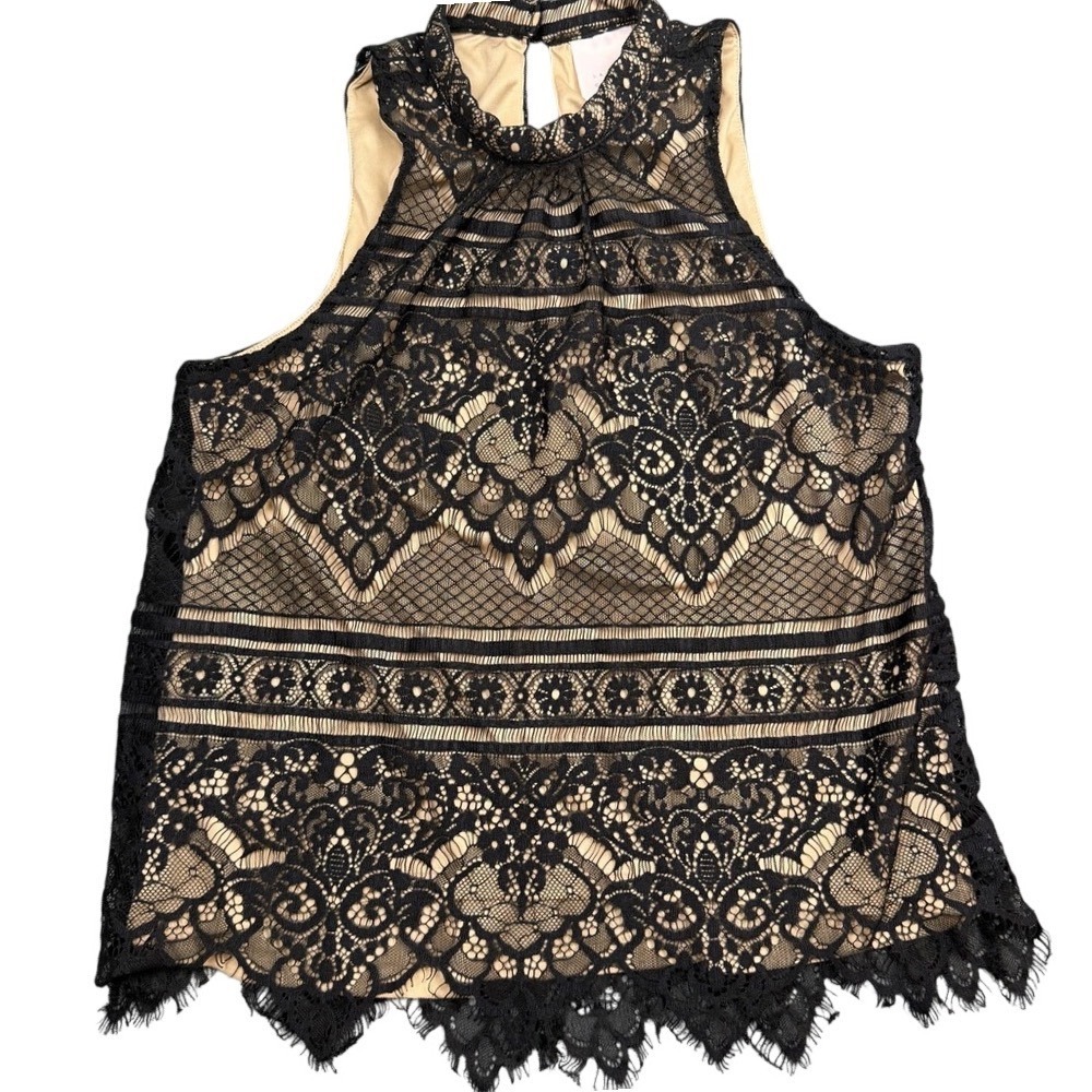 LC‎ Lauren Conrad Black Lace Top